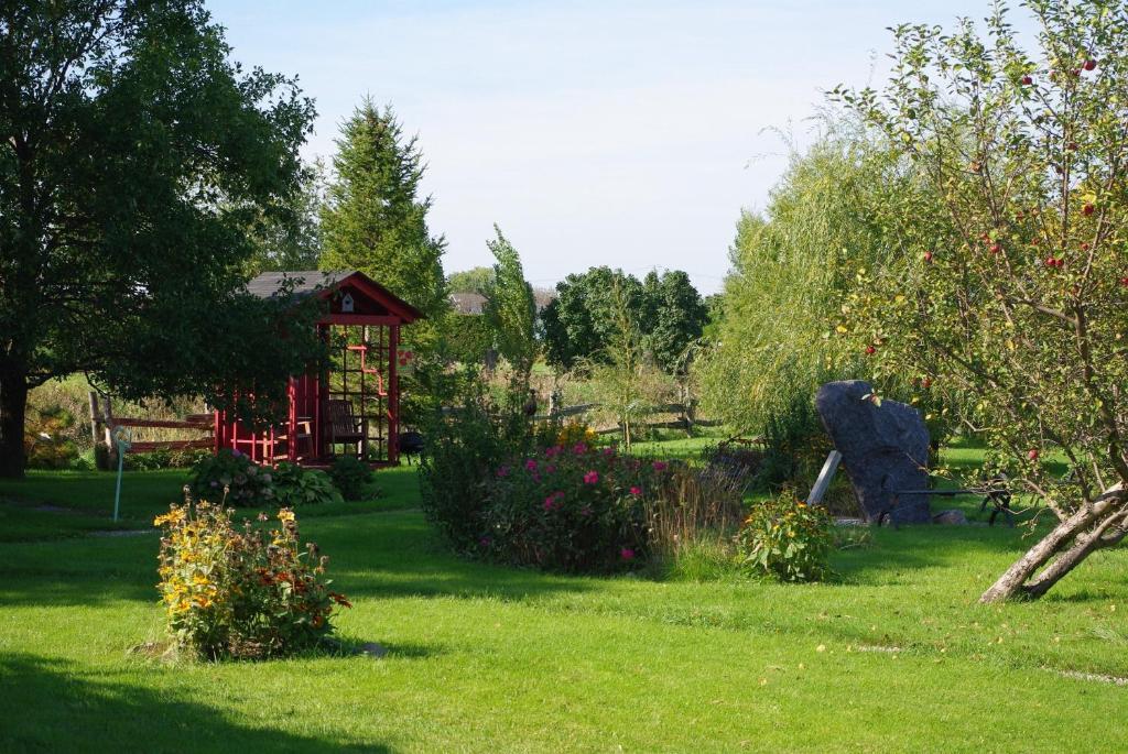 Atelier Galerie Anne Drouin Peinture & Pension Sainte-Julie Экстерьер фото